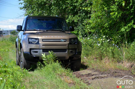 Land Rover Defender 90